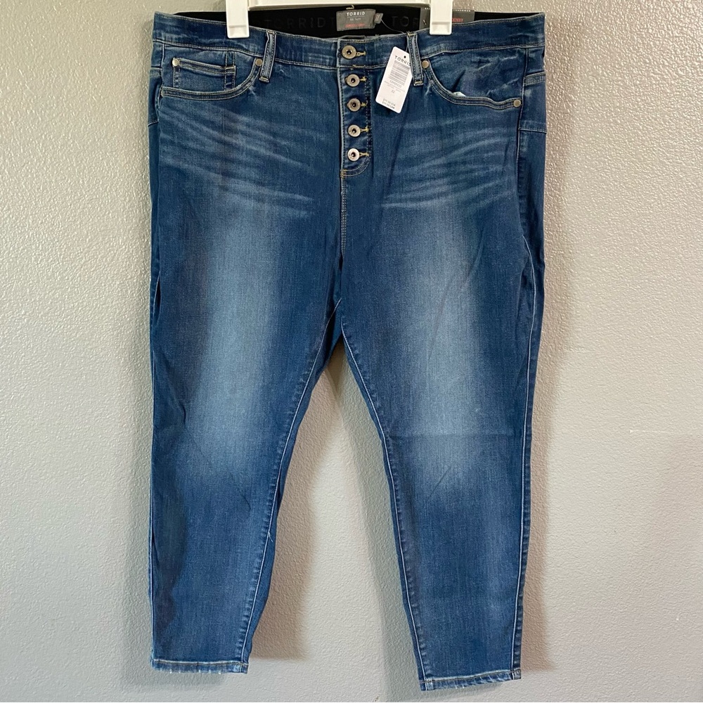 Torrid Bombshell Jeans Size 22XS Extra Short  Inseam Ankle Denim High Waist